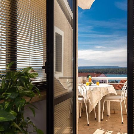 Villa Paradiso Punat Ngoại thất bức ảnh