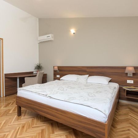 Villa Paradiso Punat Ngoại thất bức ảnh