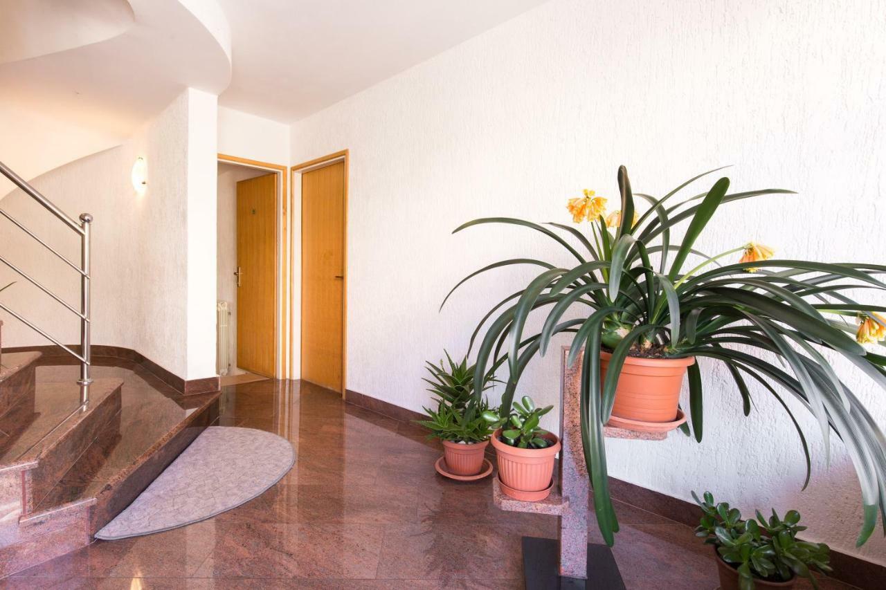 Villa Paradiso Punat Ngoại thất bức ảnh